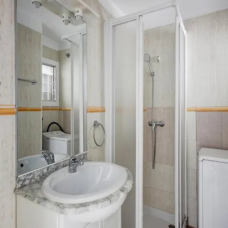 Διαμέρισμα In With Beachfront View *