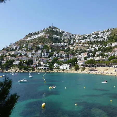In With Beachfront View Διαμέρισμα *