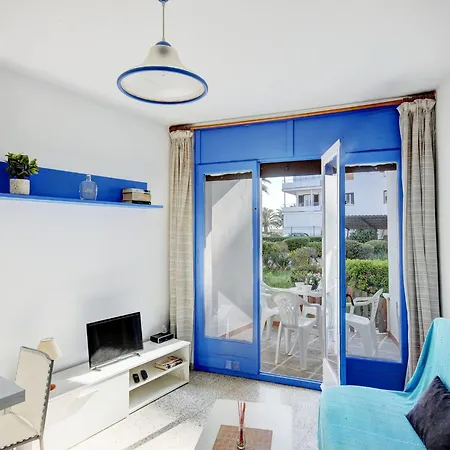 In With Beachfront View Διαμέρισμα Ρόζες