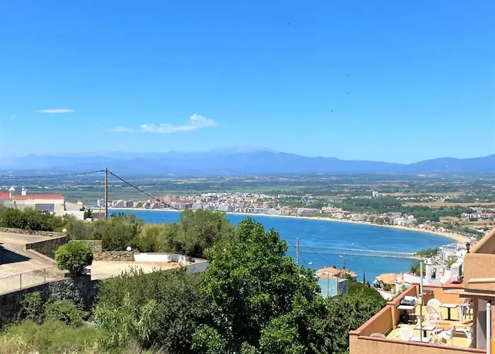 Apartamento In With Beachfront View *